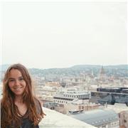 Alumna de ADE bilingüe ofrece clases particulares de matemáticas y más materias